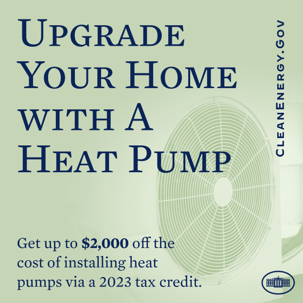 Plakat wirbt für den Austausch von Heizungen gegen eine Wärmepumpe, zeigt ein Bild einer Wärmepumpe und den Text "Upgrade Your Home with a Heat Pump."