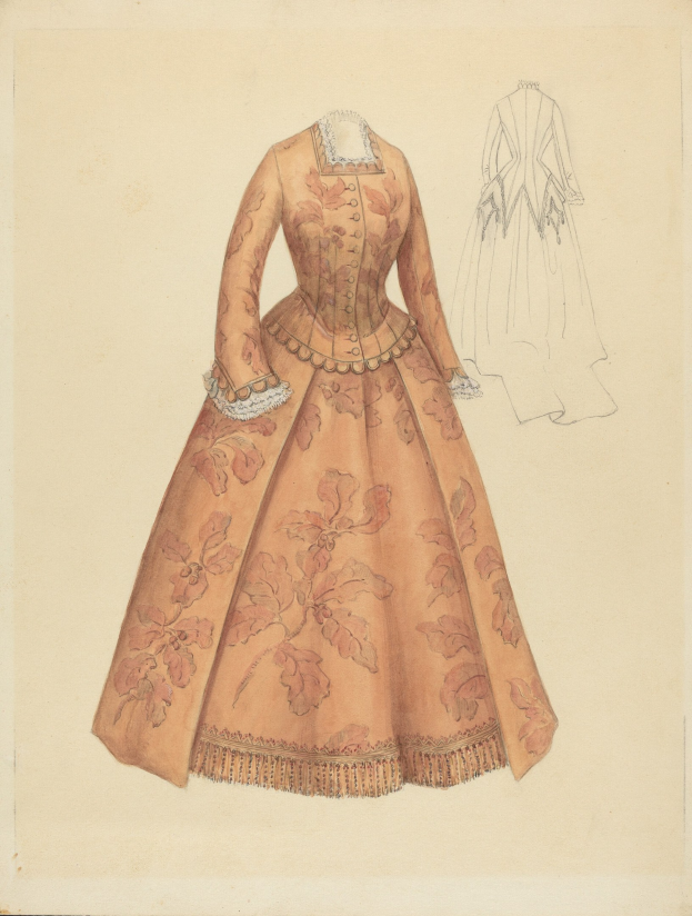 Ein detailliertes Kostümdesign aus dem 18. Jahrhundert, das ein langes, hochgeschlossenes Kleid mit einem floral gemusterten Mieder in Rosa, Lila und Blau zeigt, einen langen Rock mit Spitzenbesatz, der auf einem hellblauen Hintergrund liegt.