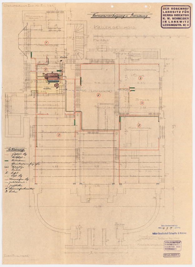 Schwarz-weißes Architekturzeichnung des Rosenhof-Krankenhauses in Hamburg, Deutschland, zeigt detaillierten Grundriss mit beschrifteten Räumen, Fluren und ausführlicher Verdrahtung.