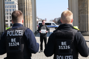 BPOL NRW: Diebstahlmeldung bei der Bundespolizei - Opfer und Zeuge illegal in Deutschland