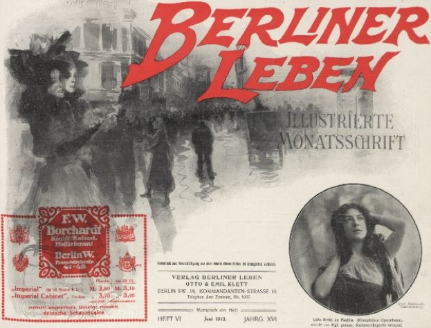 Eine alte deutsche Zeitungsanzeige für Berliner Leben, die eine Frau in einem schwarzen Kleid, Text, einen Stempel, einige Menschen und ein Gebäude im Hintergrund zeigt.